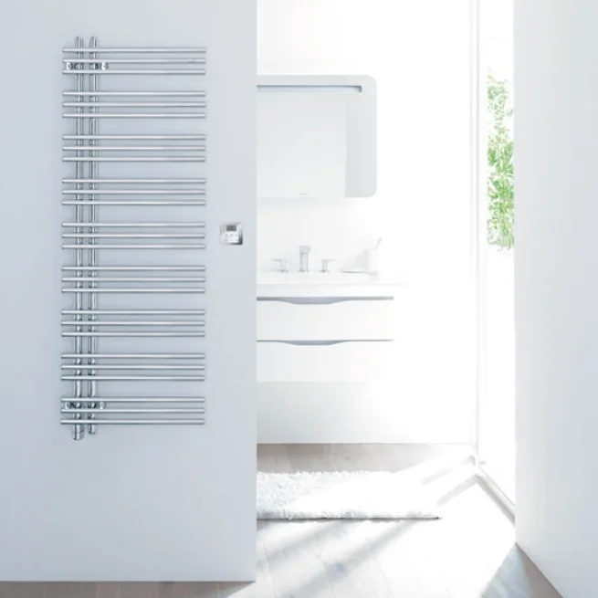 Полотенцесушитель электрический Zehnder Yucca Asym 1329х578 300 Вт, хром (YAECR-130-60/GD Chrome) - Фото 2